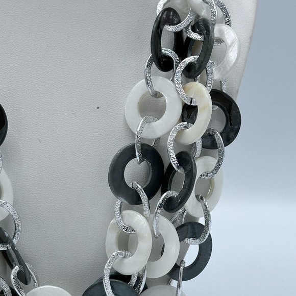 Triple Layer Boutique Gray and White Circular Silver-tone Necklace 24" - Picture 2 of 5
